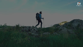 Video introductorio del curso de senderismo, que enseña planificación, seguridad, equipamiento esencial y técnicas para disfrutar la naturaleza de forma responsable